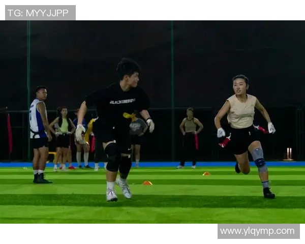 成都飞盘队在滑板精英赛中的灵活性表现与战术分析