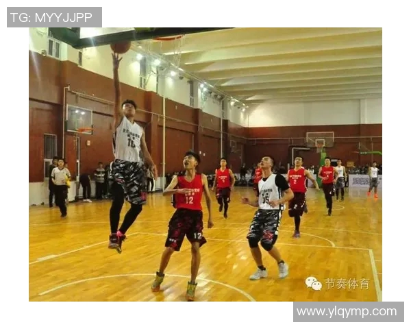 深圳篮球队的节奏揭秘：激情与策略交织的赛场故事