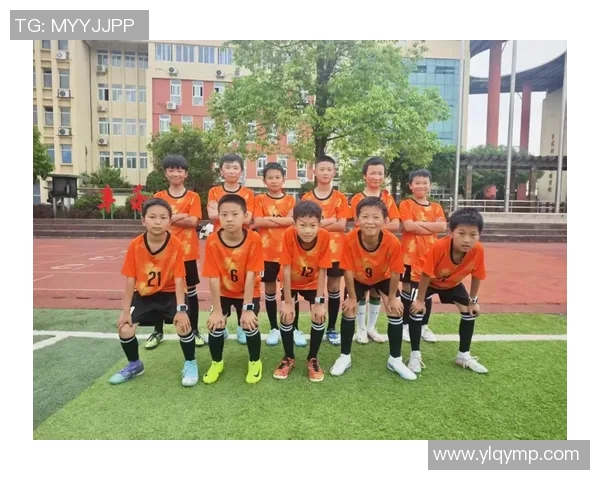 重庆足球队在足球意识排行榜中荣登第七名展现出强大实力与潜力