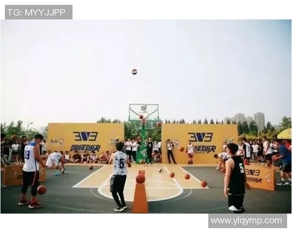 勇士与骑士激战正酣横屏观赛体验尽享篮球魅力与激情对决 勇士与骑士激战正酣横屏观赛体验尽享篮球魅力与激情对决