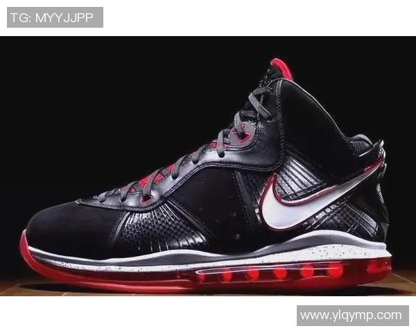 勒布朗詹姆斯:篮球之王的传奇旅程与辉煌成就回顾 勒布朗詹姆斯:篮球之王的传奇旅程与辉煌成就回顾