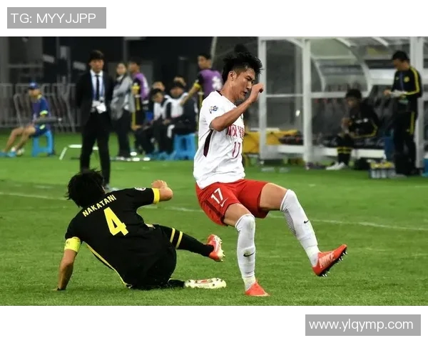 岐阜队与太阳神的激烈对决展现足球魅力与团队精神的巅峰之战