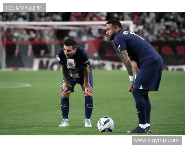 恩波利与佩鲁贾的精彩对决结果揭晓球迷热议比赛亮点与表现分析