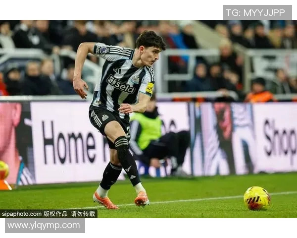 桑普多利亚与热那亚的德比战激战正酣球迷热情高涨期待精彩对决 桑普多利亚与热那亚的德比战激战正酣球迷热情高涨期待精彩对决