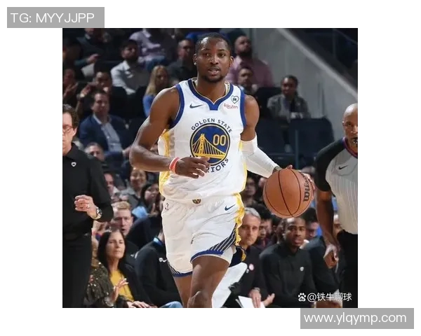 勇士与活塞激战全场精彩录像回顾12月2日比赛亮点分析与精彩瞬间分享