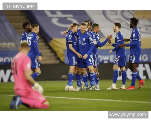 莱斯特城迎战卢甘斯克球队期待精彩对决展现足球魅力与激情